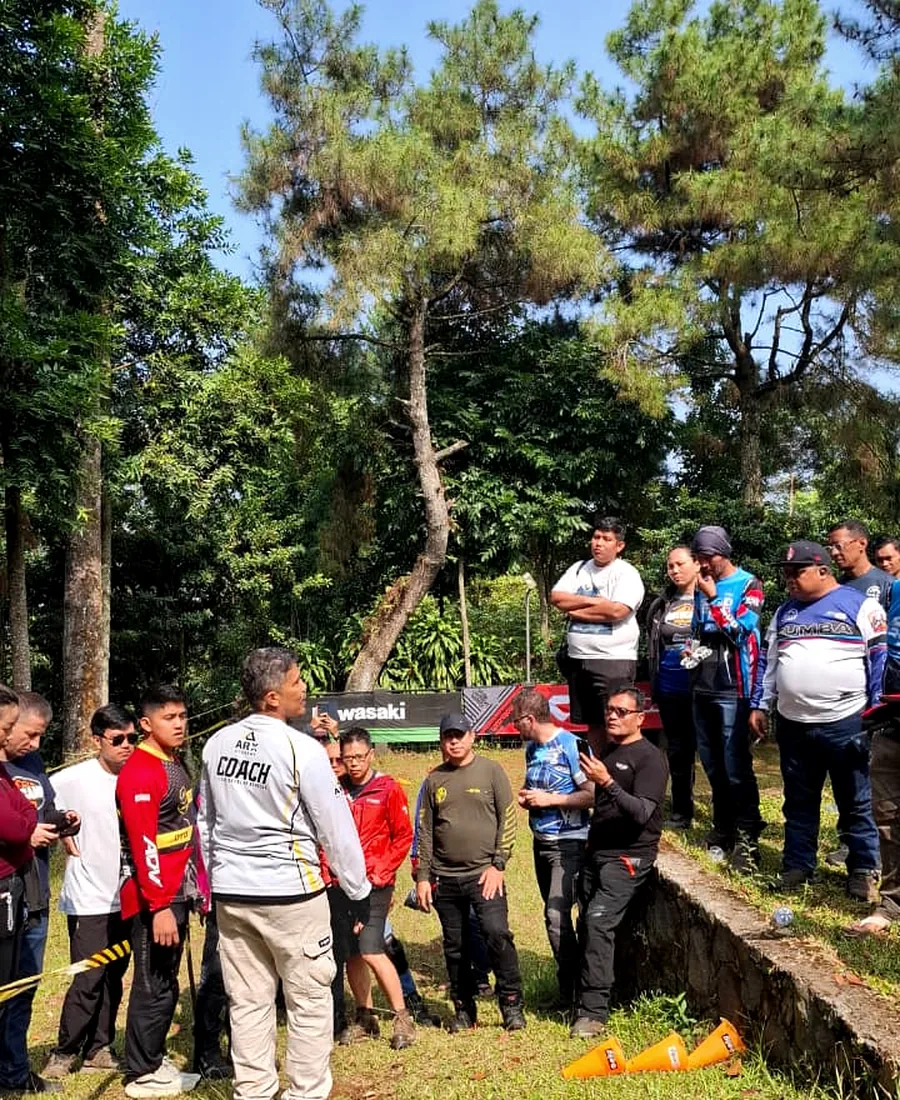Briefing peserta coaching